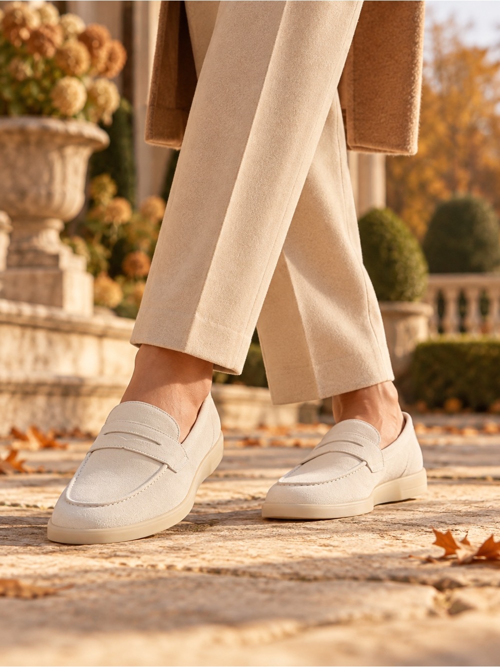 Sperry Wedge Cupsole Suede Penny Loafers Ivory Size 9 NIB